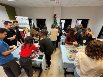 Atıklar KOÜ’de sanata dönüştü