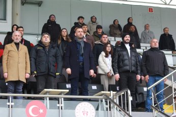 Gölcükspor liderliğini perçinledi