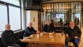 Muhtarhane büyük beğeni topluyor