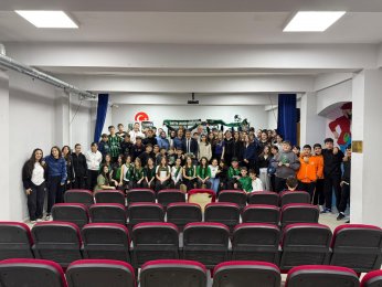 “Armanın Peşinde Bir Ömür” kitabının söyleşisi 29 Ekim Ortaokulu’nda gerçekleşti