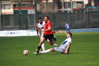 Gölcükspor, Hendekspor'u 2-0 mağlup etti