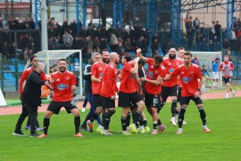 Gölcükspor, Hendekspor'u 2-0 mağlup etti