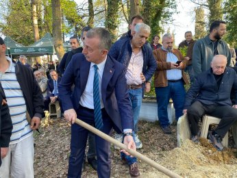 Sadun Çetin’in annesi son yolculuğuna uğurlandı