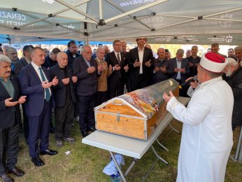 Sadun Çetin’in annesi son yolculuğuna uğurlandı