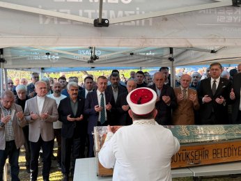 Sadun Çetin’in annesi son yolculuğuna uğurlandı