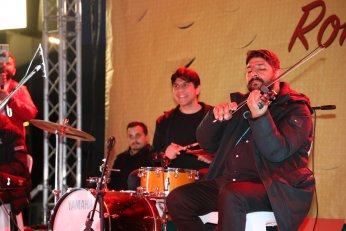 Romanlar Günü coşkuyla kutlandı