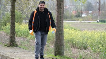 Üniversitelilerden örnek davranış