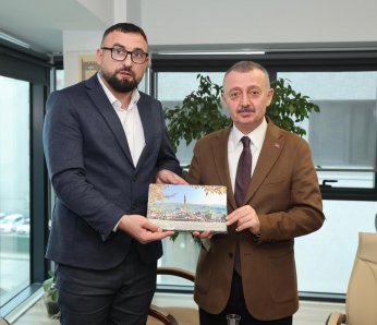 ‘Soydaşlarımızın en güçlü destekçisiyiz’