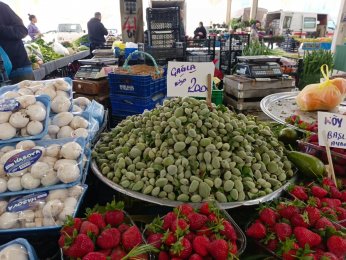 Pazarda domates ve biber yükselişte