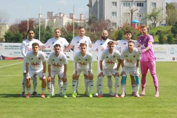  Mağlubiyete rağmen Gölcükspor zirvede