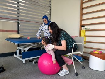 Bir aile daha Gonca ile umuda tutundu