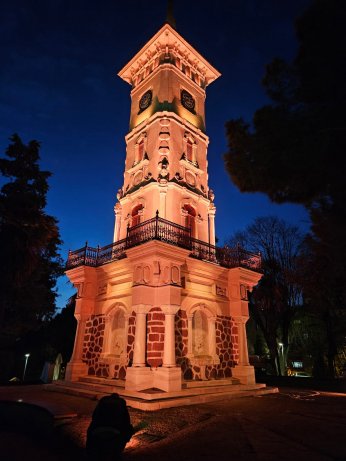 Tarihi yapıya ışıltılı dokunuş