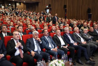 Büyükakın, ‘Kocaeli’yi geleceğe taşıyoruz’