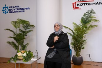 Kitapların izinde şehri keşfettiler