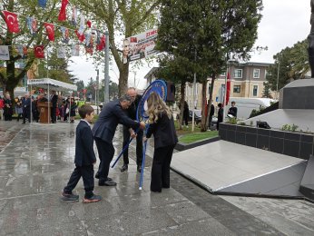 23 Nisan Gölcük’te kutlandı