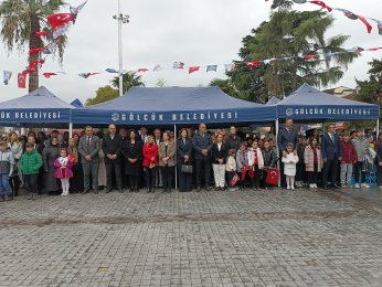 23 Nisan Gölcük’te kutlandı