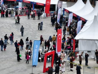Milli İrade’de 4 günlük şenlik başladı