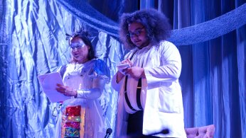 Minikler, dipten dirilişe tanıklık etti