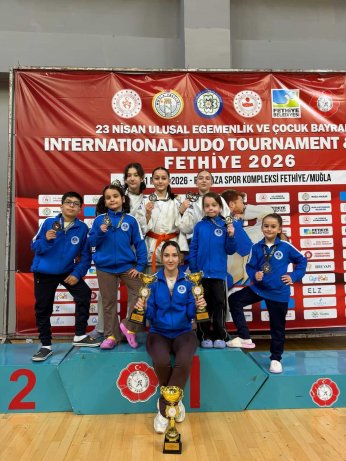 Kağıtspor 38 madalya kazandı