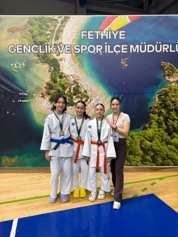 Kağıtspor 38 madalya kazandı