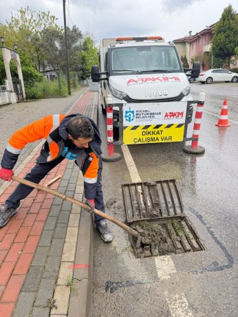 A Takımı’ndan su taşkınlarına önlem