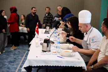 20 ilden glutensiz lezzetler yarıştı