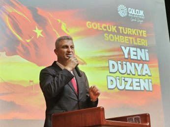 Gölcük’te ‘Yeni Dünya Düzeni’ söyleşisi