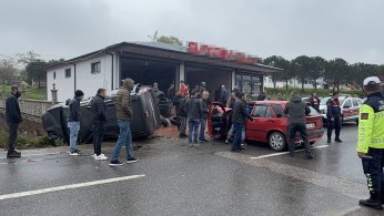 Savrulan araç evin duvarını yıktı: 1 yaralı