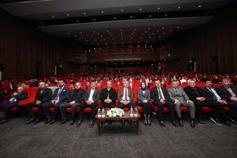 ‘Yarınlarımız emin ellerde’