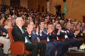 ‘Asıl olan araştıran üniversite olmaktır’