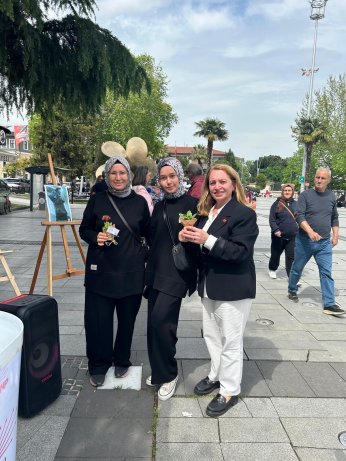 CHP’den anneler için mücadele mesajı