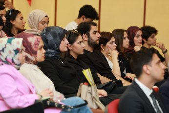 Sezer, Hatay’a katkıları anlattı