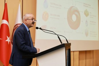 Sezer, Hatay’a katkıları anlattı