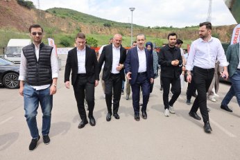 AK Parti Kocaeli’den yoğun şölen mesaisi