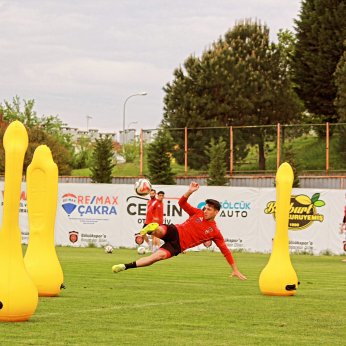 Gölcükspor’da Play-Off mesaisi sürüyor