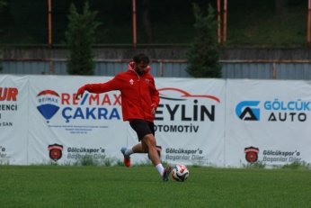 Gölcükspor’da Play-Off mesaisi sürüyor