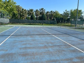 Kavaklı’daki tenis kortlarına bakım talebi