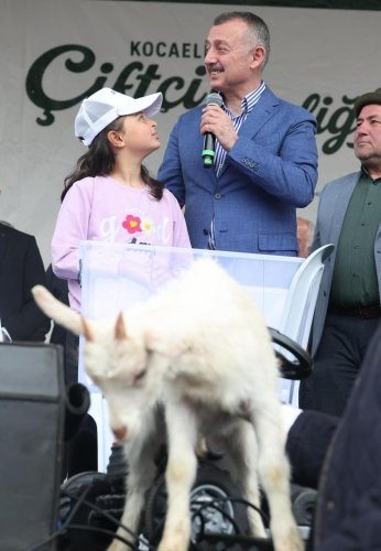 ‘Bereketin devamı için arkanızdayız’