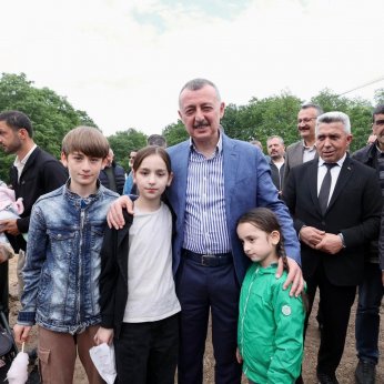 ‘Bereketin devamı için arkanızdayız’