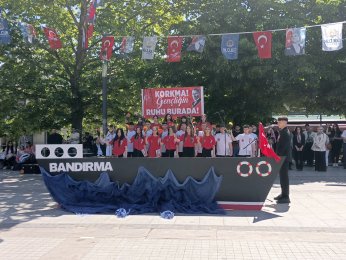 Gölcük’te 19 Mayıs coşkusu