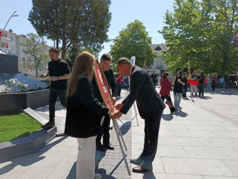 ‘Gençliğe güvenin en güçlü simgesi’
