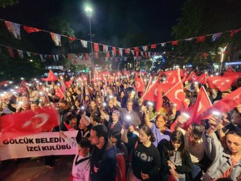Gölcüklüler fener alayında buluştu