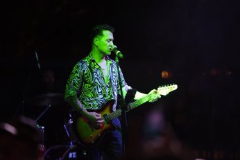 Karamürsel’de gençlik yürüyüşü ve konserler