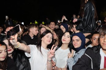 Karamürsel’de gençlik yürüyüşü ve konserler