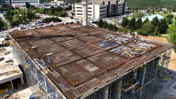KOÜ Umuttepe Camii ve Otoparkı yükseliyor