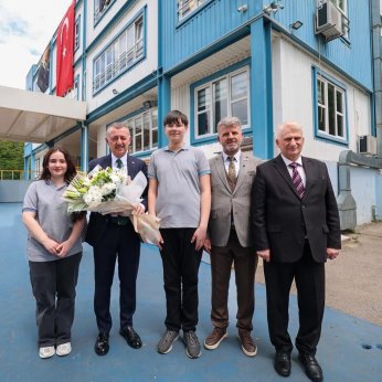 Liseliler sordu, Büyükakın cevapladı