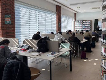 Kütüphanelerde sınav düzenlemesi