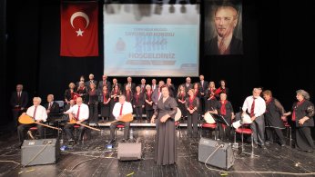 Saygınlar Korosu gönülleri coşturdu