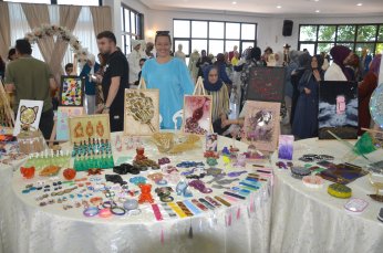 Kursiyerlerin bir yıllık emekleri görücüye çıktı