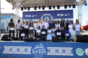 En lezzetli tabaklar festivalde yarıştı